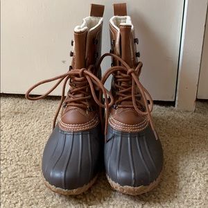Off brand rain/winter boots